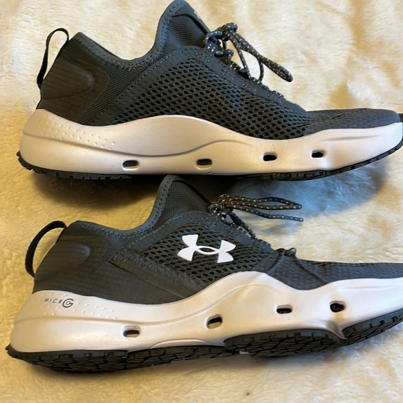 Under Armour Sneakers - Picture 5 of 5
